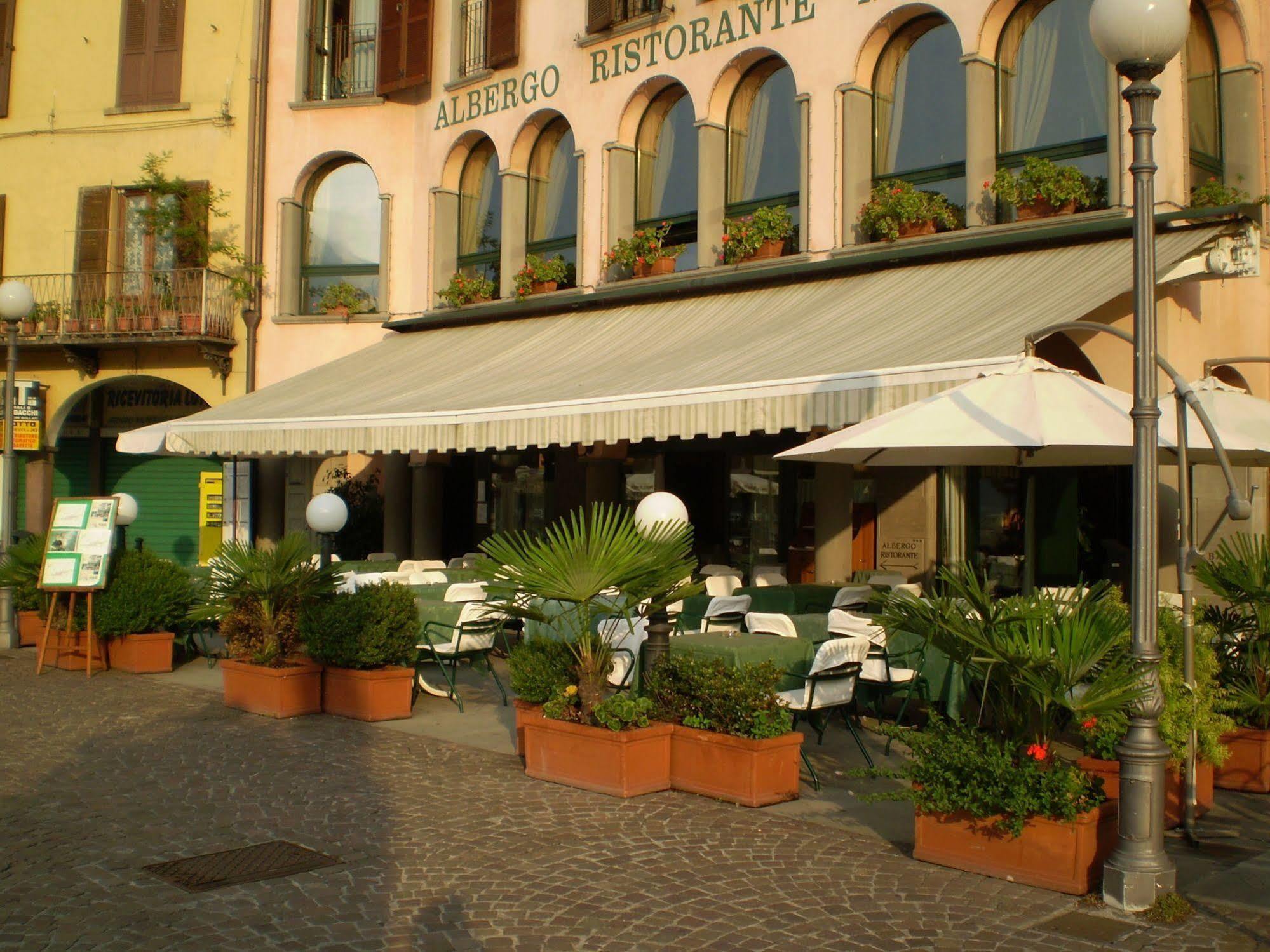 Albergo Moderno Lovere Exteriér fotografie