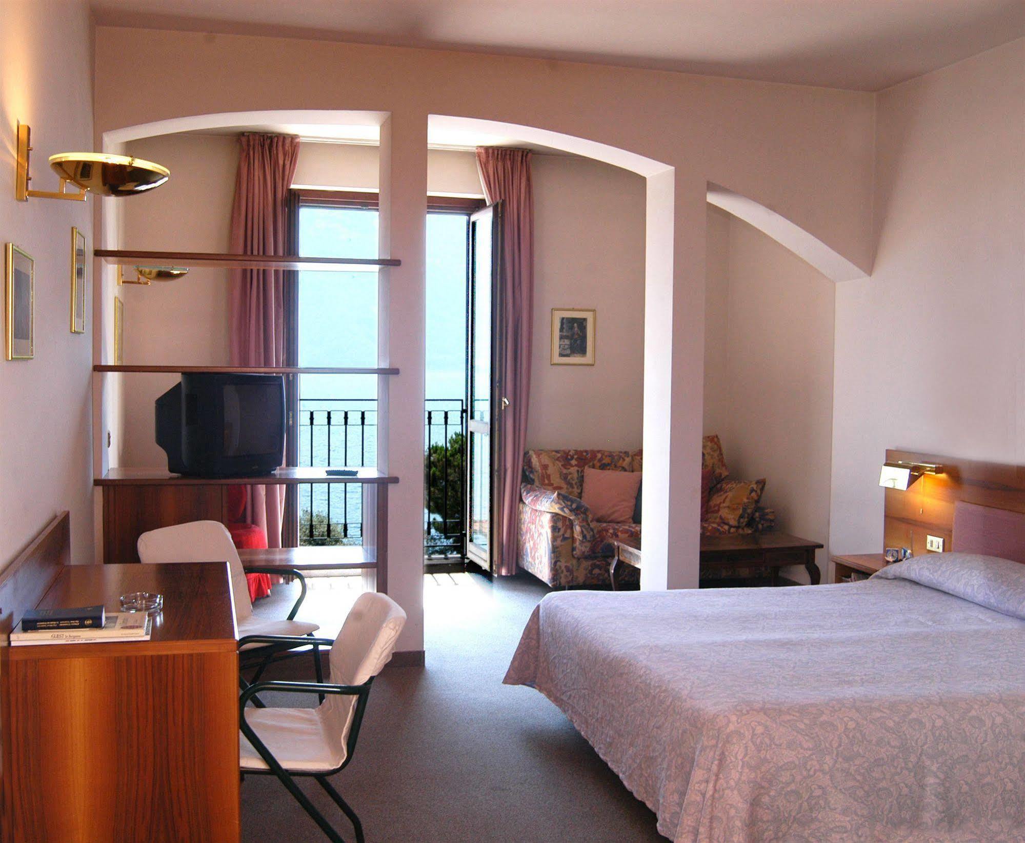 Albergo Moderno Lovere Exteriér fotografie